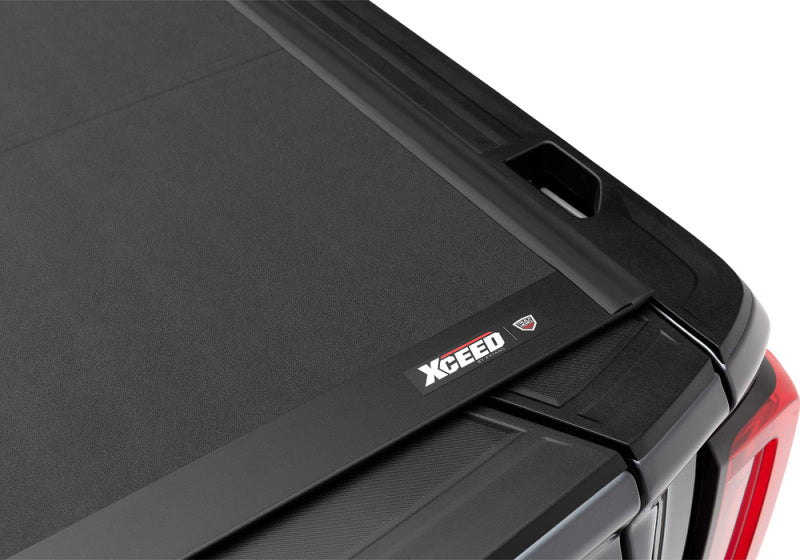 Extang 2019 Chevy/GMC Silverado/Sierra 1500 (New Body Style - 5ft 8in) Xceed - Crew Original