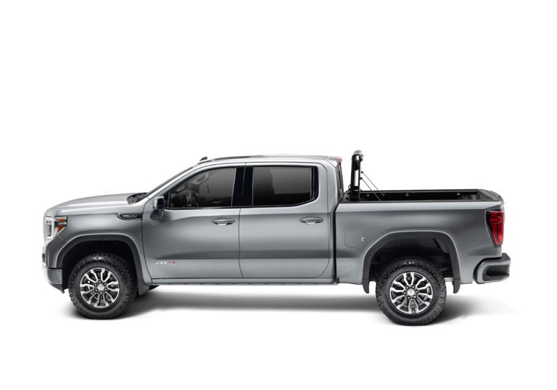 Extang 2019 Chevy/GMC Silverado/Sierra 1500 (New Body Style - 5ft 8in) Xceed - Crew Original