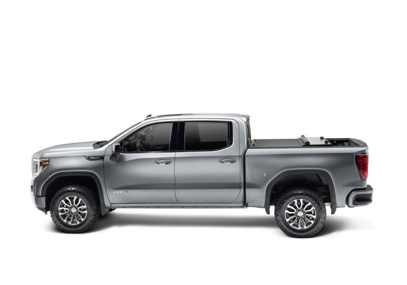 Extang 2019 Chevy/GMC Silverado/Sierra 1500 (New Body Style - 6ft 6in) Xceed - Crew Original