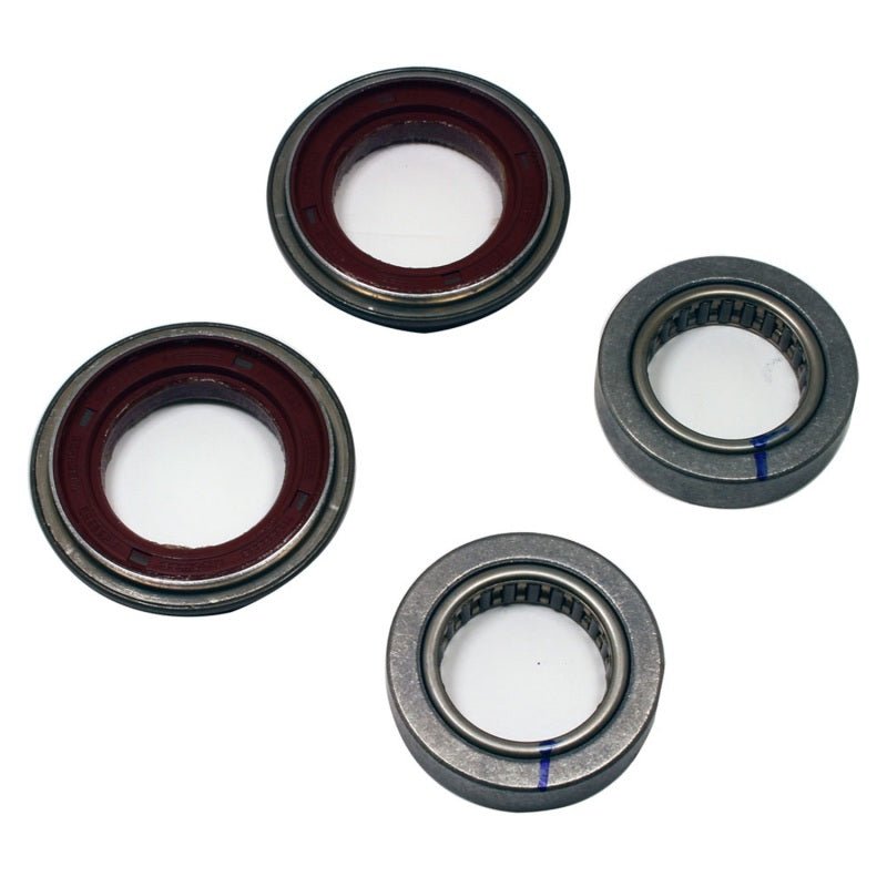 Ford Racing 2015-2018 Mustang Super 8.8in IRS Axle Bearing & Seal Kit - Crew Original