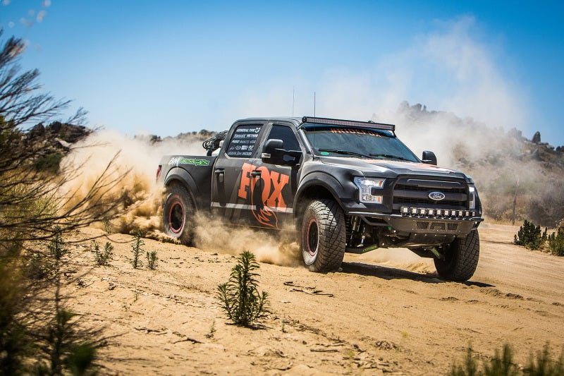 Fox 05+ Ford SD 2.0 Performance Series 8.1in. Smooth Body IFP Front Shock (Alum) / 0-1.5in. Lift - Crew Original