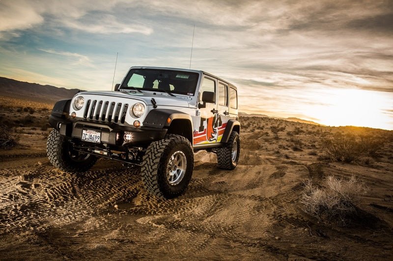 Fox 07+ Jeep JK 2.0 Performance Series 9.6in. Smooth Body Remote Res. Rear Shock / 1.5-3.5in. Lift - Crew Original