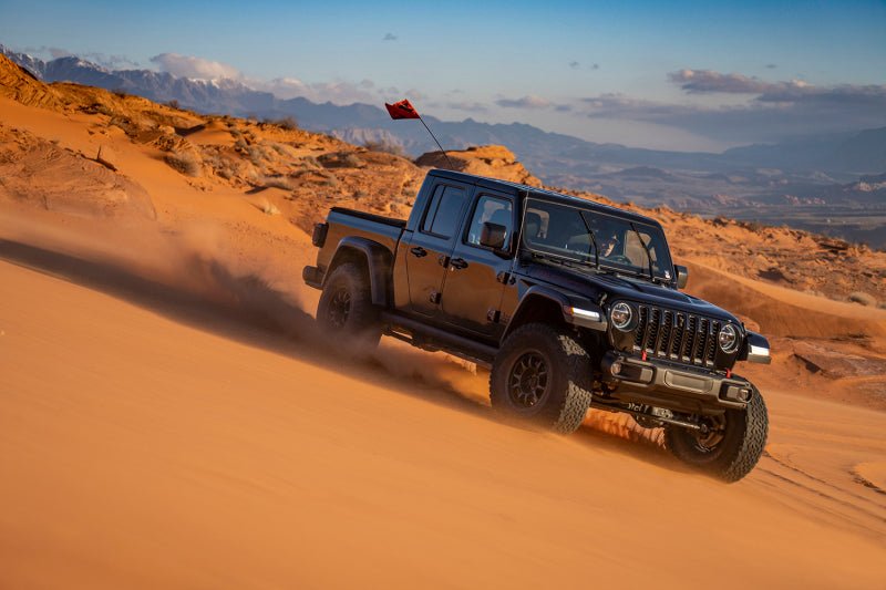 Fox 20-Up Jeep Gladiator 2.5 Performance Series Smooth Body Piggyback DSC Rear Shock 3.5-4in. Lift - Crew Original