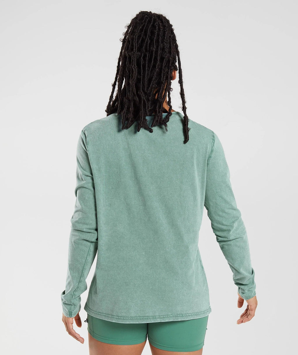 Gymshark Legacy Washed Long Sleeve Top - Hoya Green - Crew Original